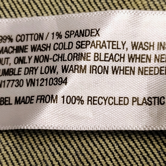 Isabel Maternity Shorts Womens Size 10 Midi Expandable Stretch Side  Panels NEW - Picture 12 of 12